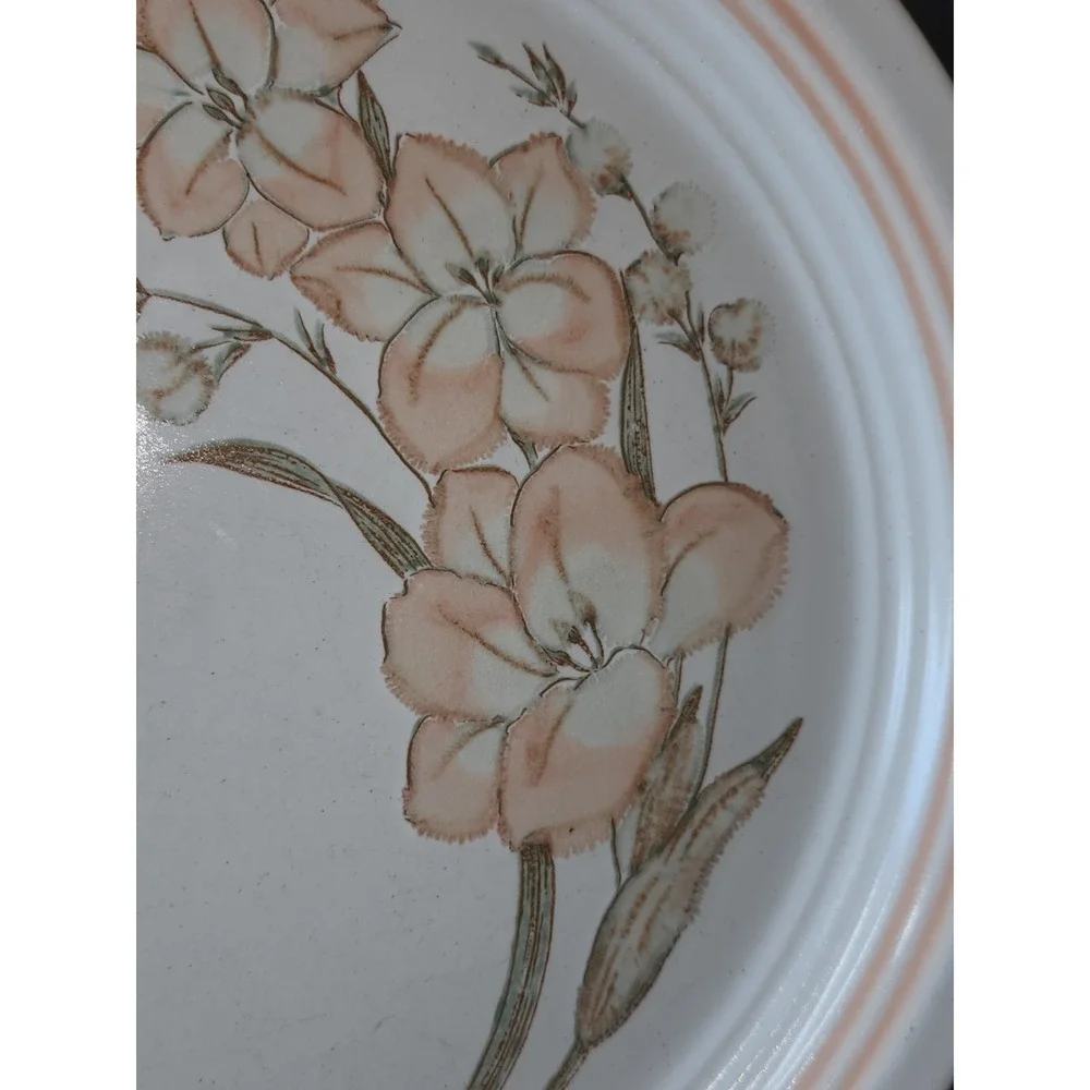Baker, Hart & Stuart MICHELLE Stoneware Platter‎ Round Floral 10.5in VTG Japan